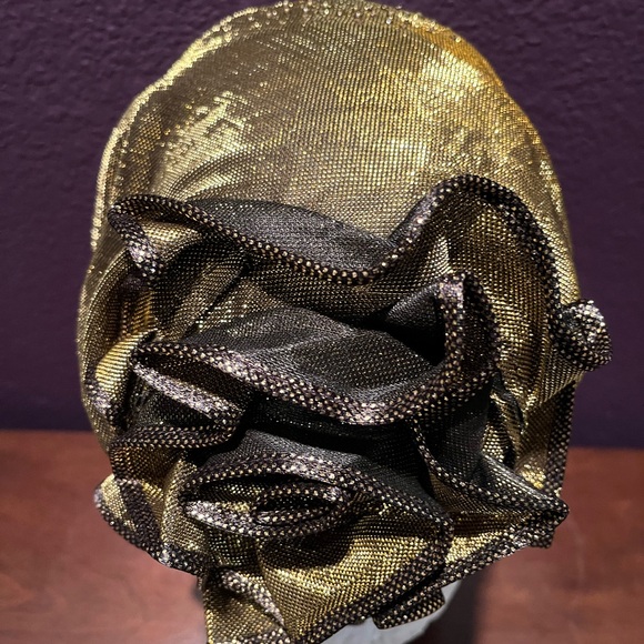 PM120425 Elegant Gold Headband - Picture 5 of 6